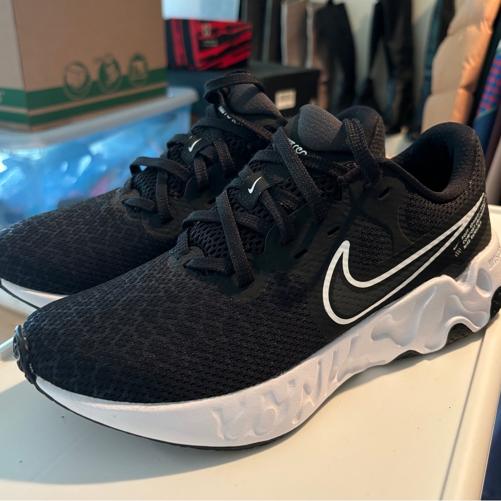 Nike Black and White Sneakers